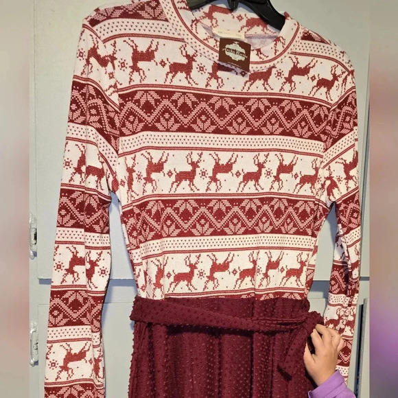 NWT Anika Burke Reindeer & Burgundy Print Fit & Flare Mock Neck Midi Dress XL - Picture 2 of 10